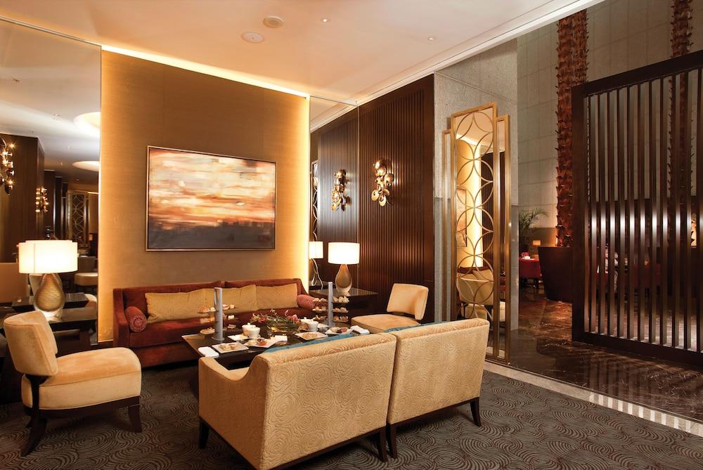 Four Seasons Hotel Riad Exterior foto The lobby